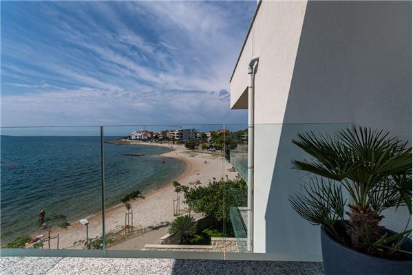 Apartment A2, for 5 persons