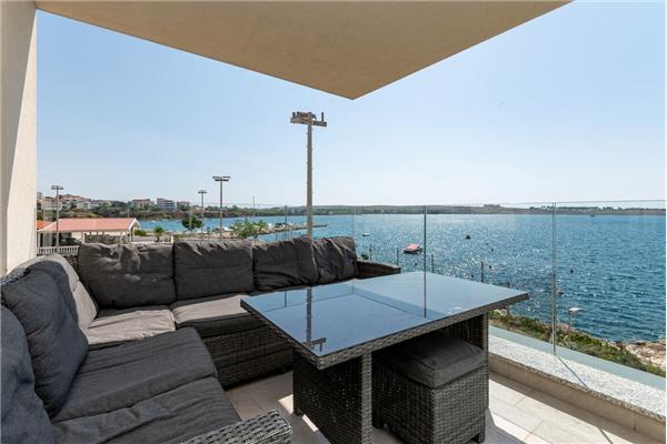 Apartment A2, for 5 persons