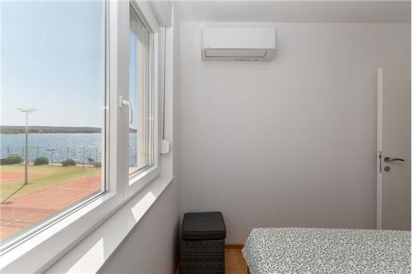 Apartment A2, for 5 persons