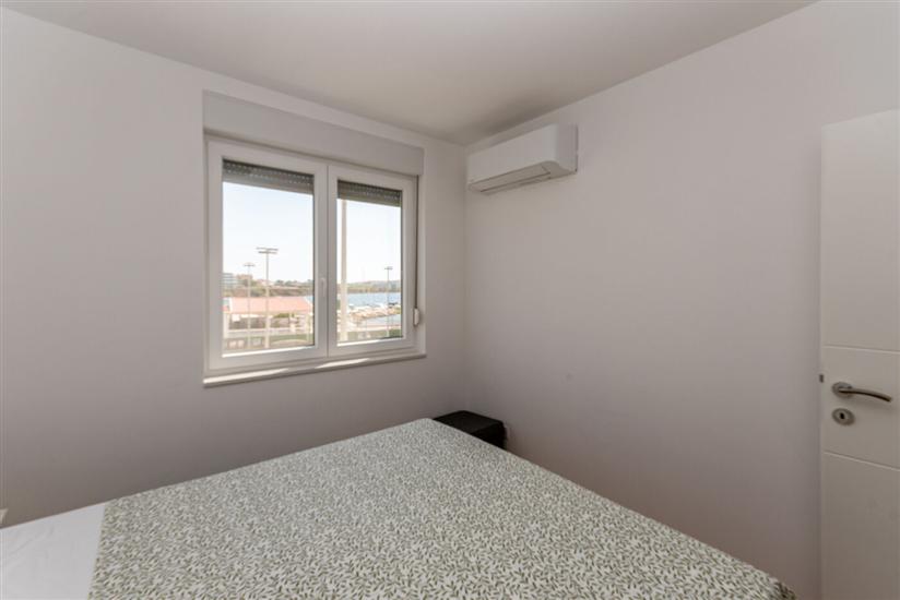 Apartment A2, for 5 persons