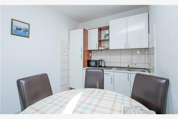 Apartment A1, for 4 persons