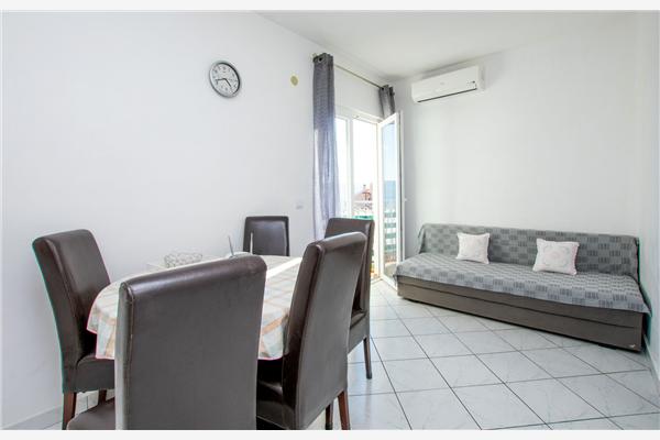 Apartment A1, for 4 persons