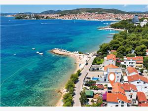 Апартаменты Ivan by the sea Vodice, квадратура 70,00 m2, Воздуха удалённость от моря 10 m