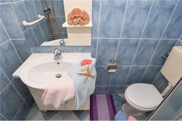 Apartment A5, for 4 persons