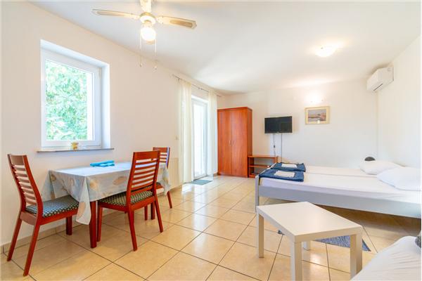 Apartment A1, for 3 persons