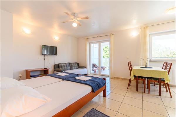 Apartment A3, for 4 persons