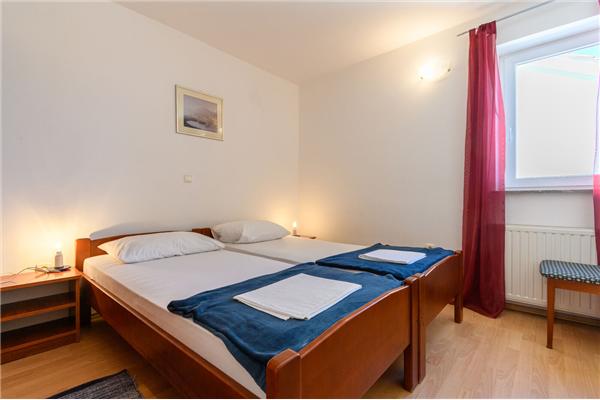 Apartment A5, for 4 persons