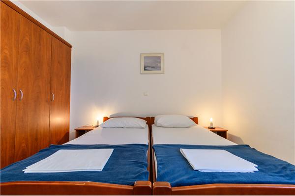 Apartment A5, for 4 persons