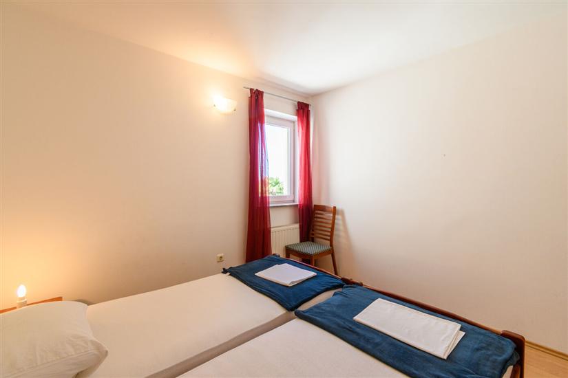 Apartment A5, for 4 persons