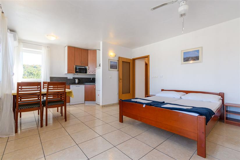 Apartment A5, for 4 persons