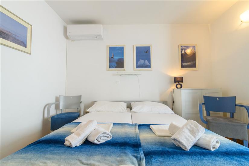 Apartment A6, for 2 persons