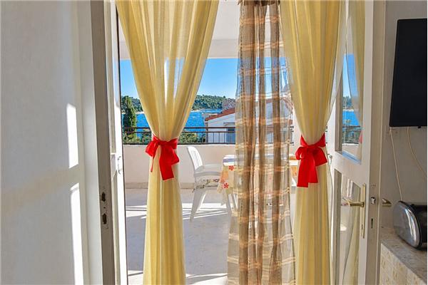 Apartment A2, for 5 persons