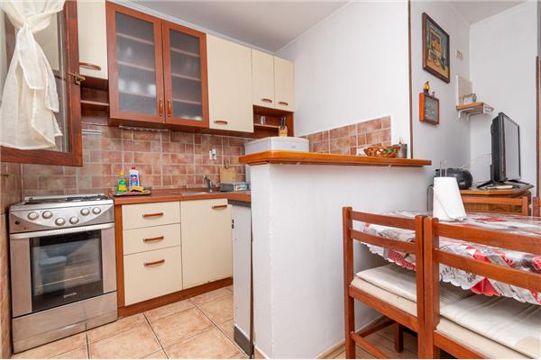 Apartment A1, for 5 persons