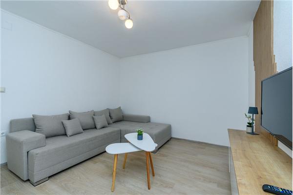 Apartment A1, for 5 persons