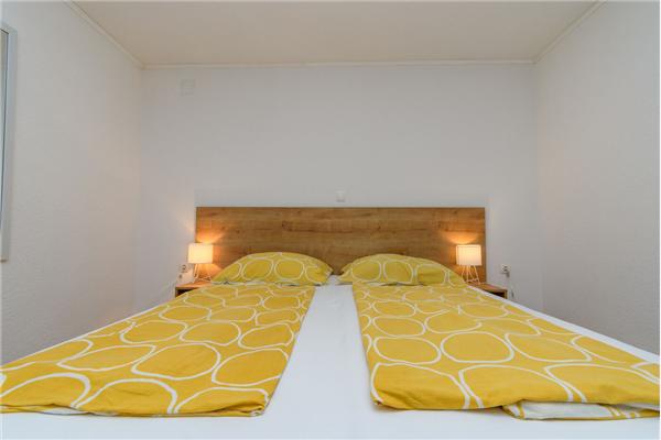 Apartment A1, for 5 persons
