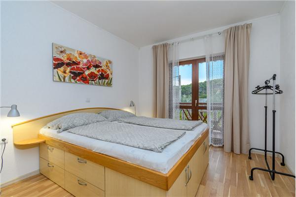 Apartment A2, for 7 persons