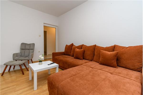 Apartment A2, for 7 persons