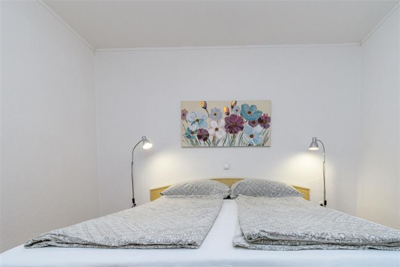 Apartment A2, for 7 persons