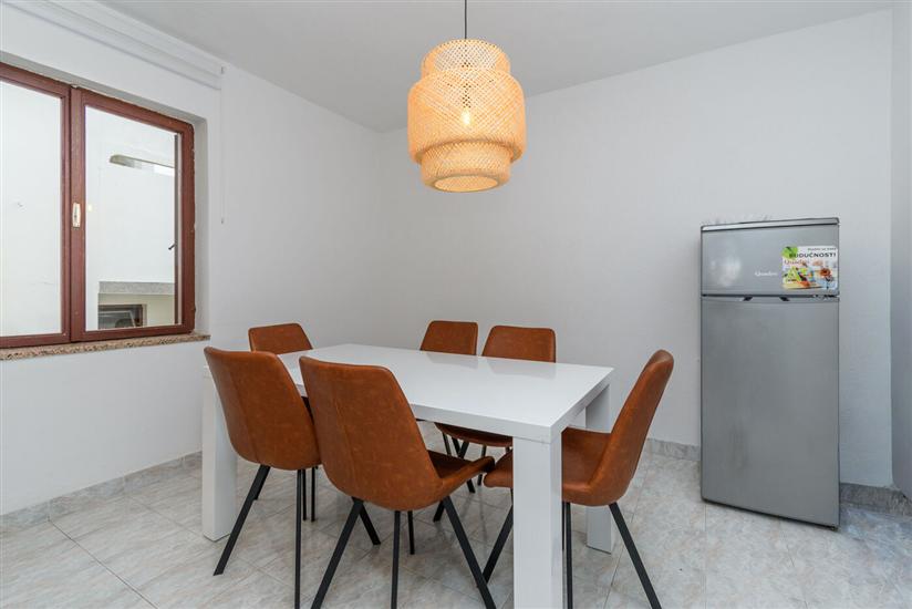Apartment A2, for 7 persons