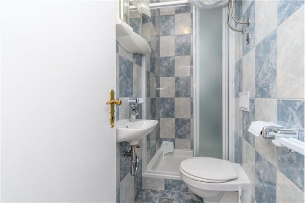 Apartment A2, for 7 persons
