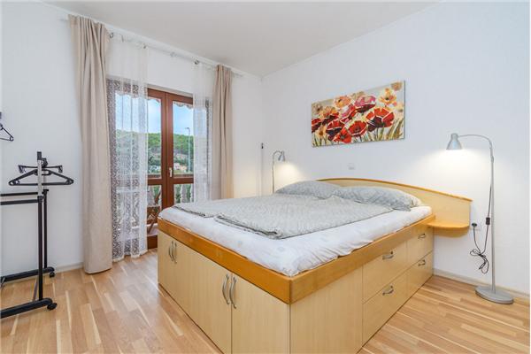 Apartment A2, for 7 persons