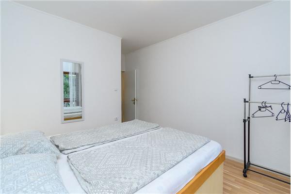 Apartment A2, for 7 persons