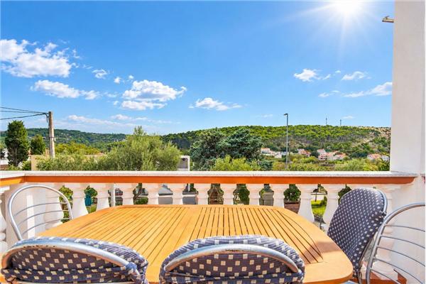Apartment A2, for 7 persons