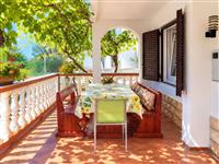Apartment A1, for 5 persons