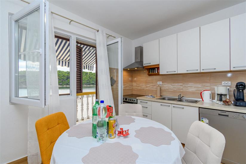 Apartment A1, for 4 persons