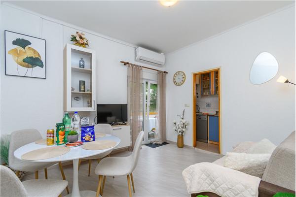 Apartment A2, for 3 persons