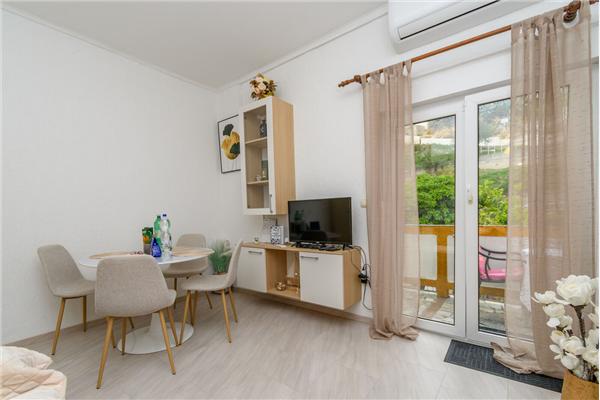 Apartment A2, for 3 persons