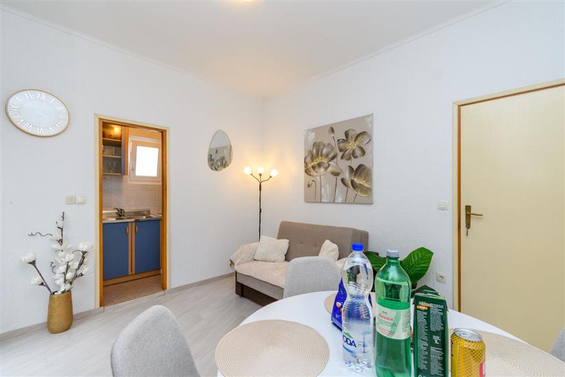 Apartment A2, for 3 persons
