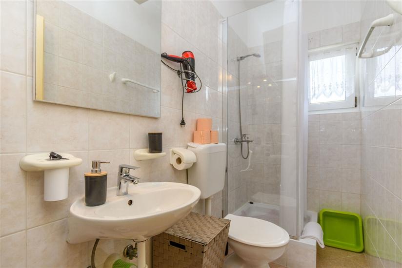 Apartment A2, for 3 persons