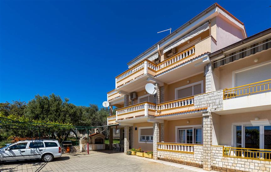 Apartments Dušan