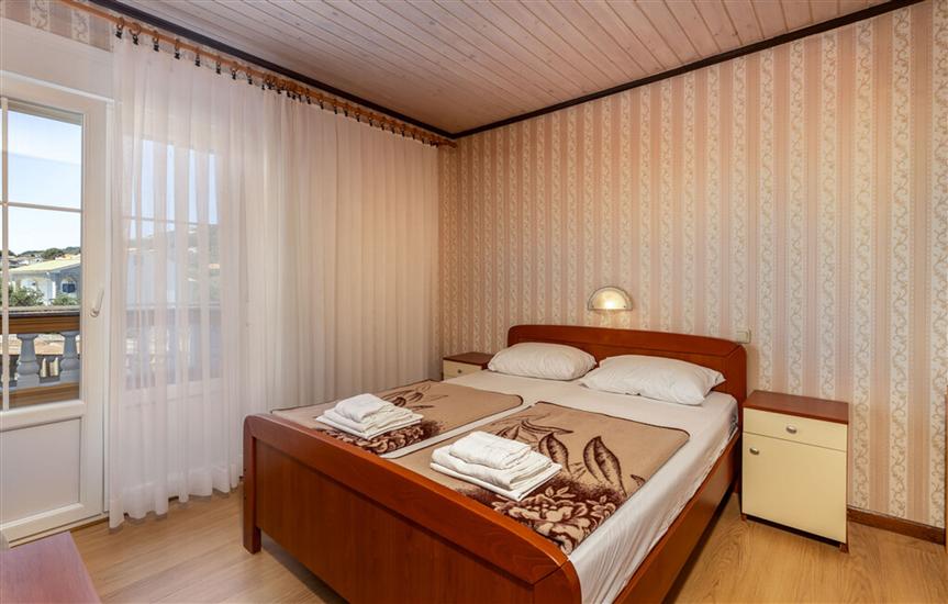Apartment A2, for 3 persons