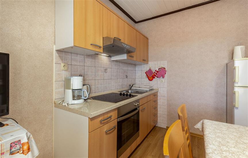 Apartment A2, for 3 persons