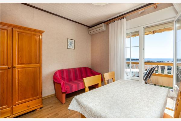 Apartment A2, for 3 persons