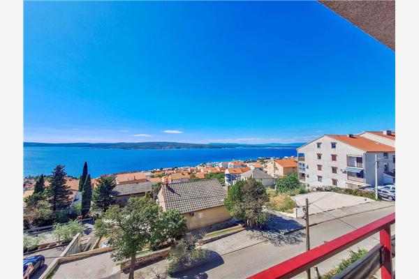 Apartment A1, for 5 persons