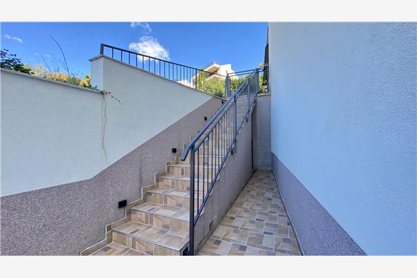 Apartment A4, for 4 persons