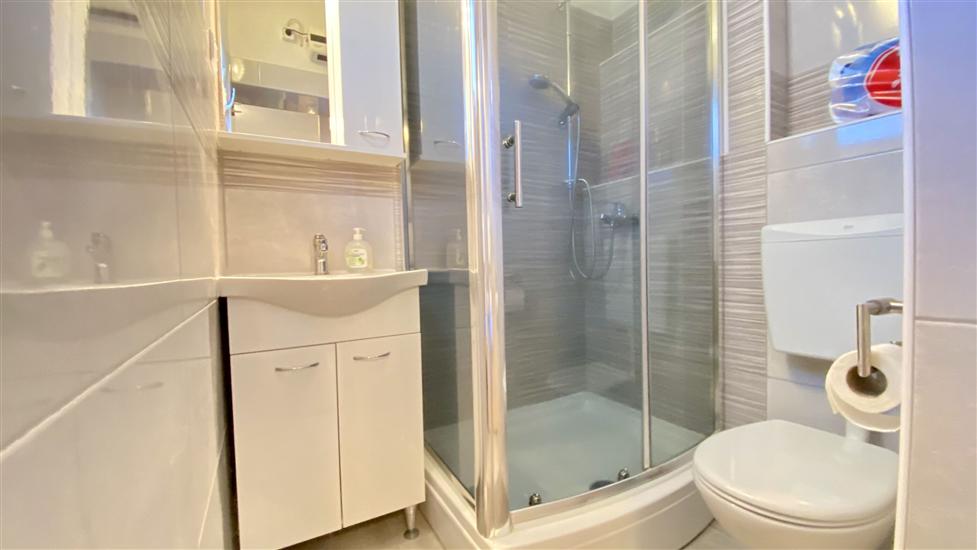 Apartment A4, for 4 persons