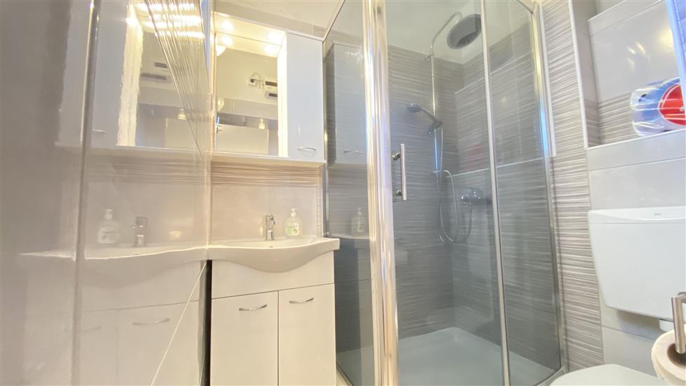 Apartment A4, for 4 persons