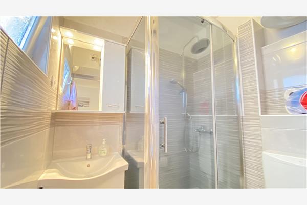 Apartment A4, for 4 persons