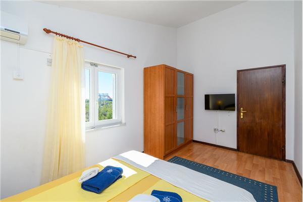 Apartment A3, for 3 persons