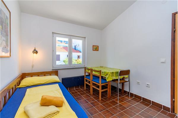 Apartment A3, for 3 persons