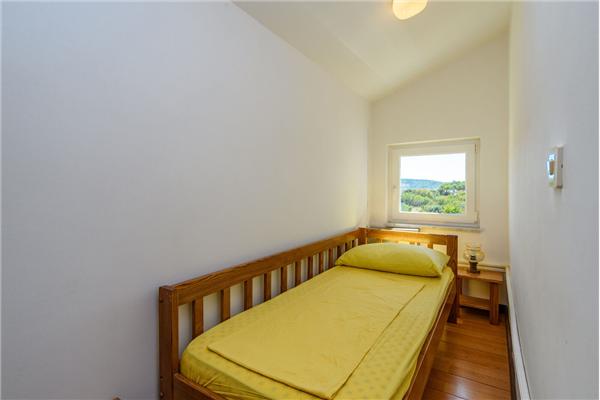 Apartment A4, for 6 persons