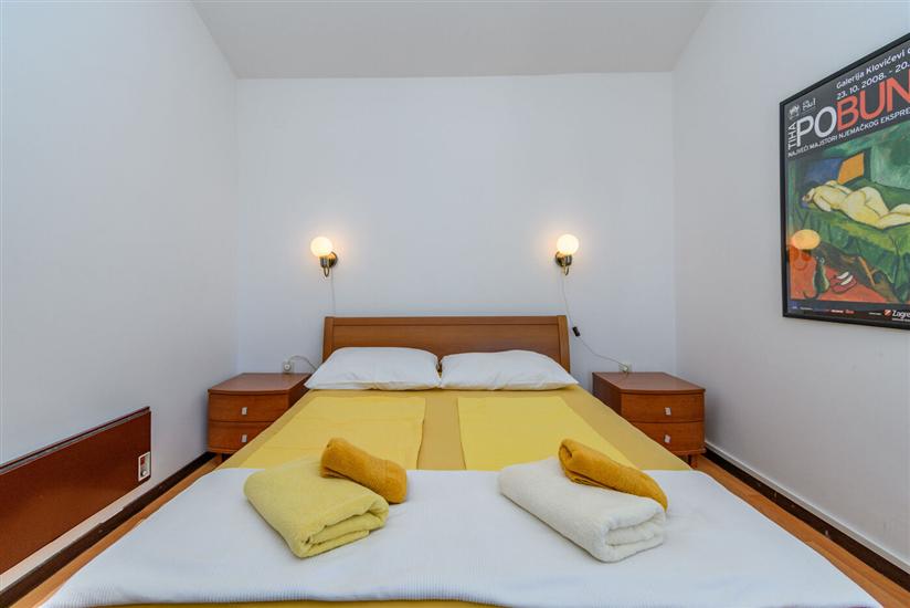 Apartment A4, for 6 persons