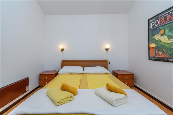 Apartment A4, for 6 persons