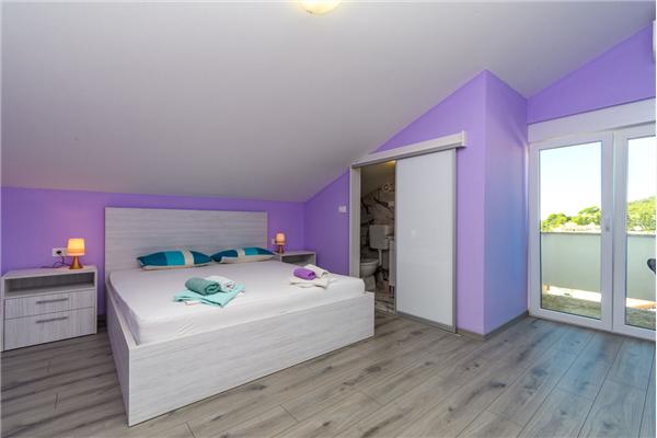 Apartment A1, for 6 persons