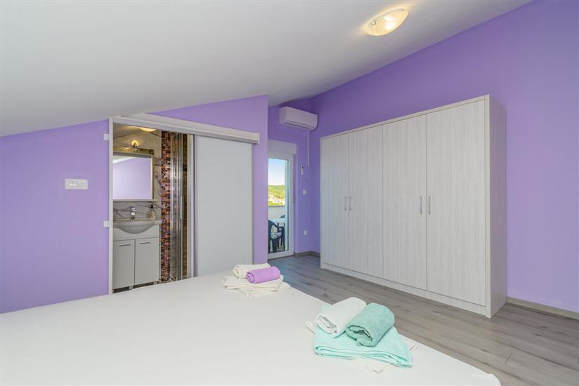 Apartment A1, for 6 persons