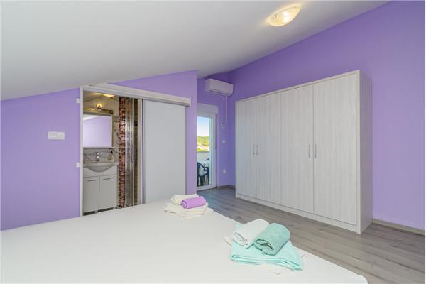 Apartment A1, for 6 persons